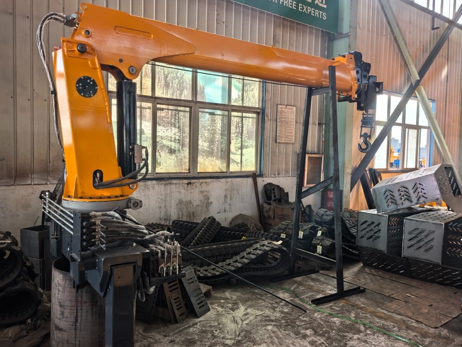 挖抓船吊固定吊車載吊總成廠家